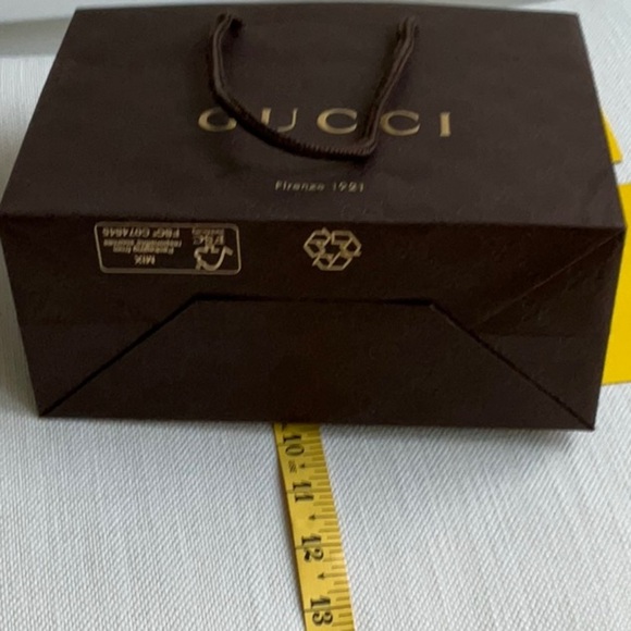 Gucci  LOGO brown small gift bag and Yellow and Black Envelope Set - Picture 13 of 13
